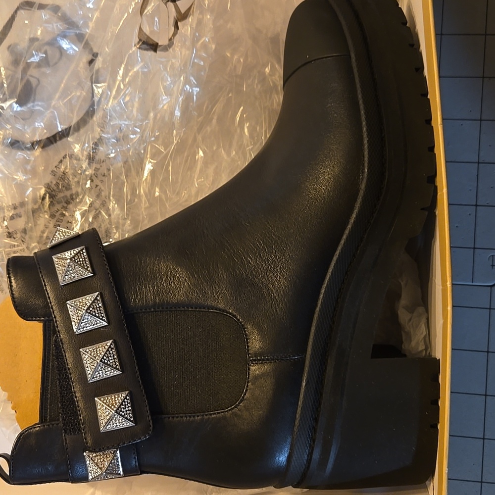 Michael Michael Kors Glenn Bootie